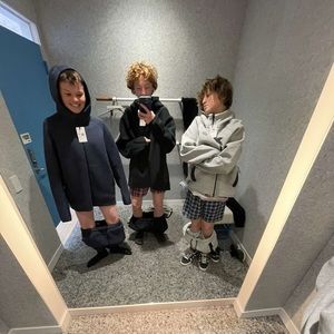 Meet your Posher, Logan